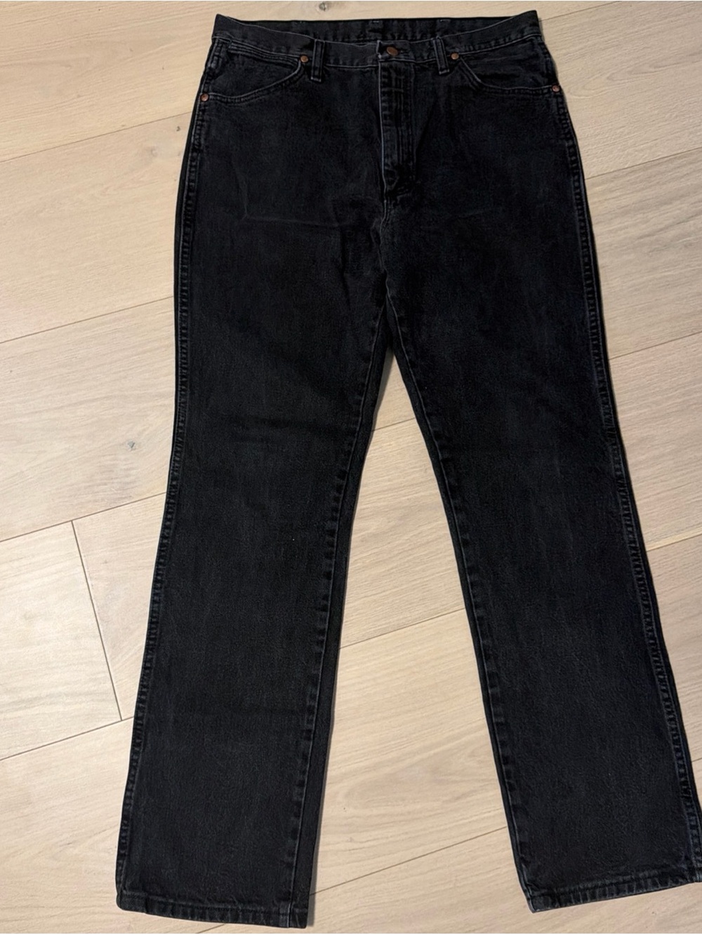 Black Men's Wrangler Boot Cut Jeans 36/34